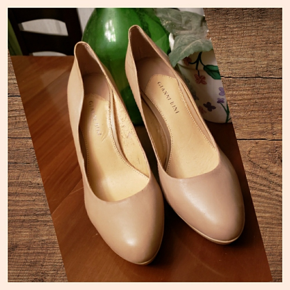 ❌❌ not for sale SALE NWOB Gianni Bini 10M stilettos Nude